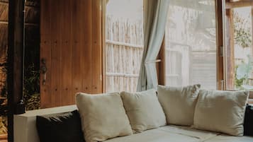 Bungalow, Gartenblick | Wohnbereich