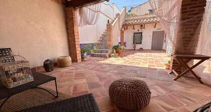 House Between Mills (Vut)