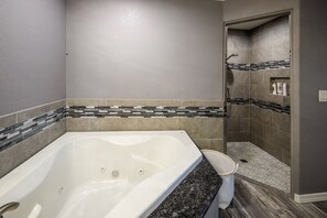 Chuveiro/banheira combinados, banheira de hidromassagem