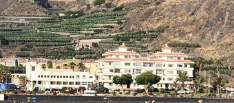 Sea view apartment