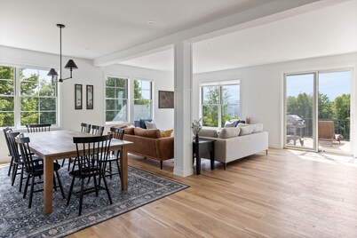 Luxury Vermont Escape Minutes to Stowe