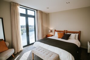 4 bedrooms, individually decorated, individually furnished - Mt Gold Retreat - Tennis court - Hot Tub (Wanaka)