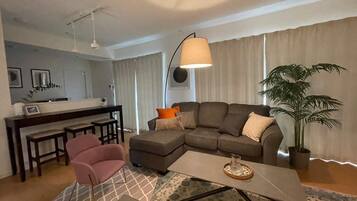 Deluxe House | Living area