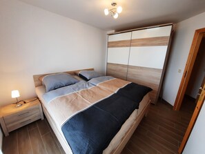 3 Schlafzimmer, Bettwäsche