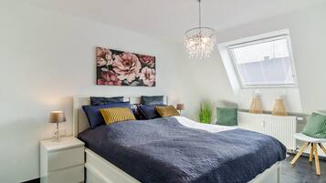 1 bedroom, iron/ironing board, free WiFi, bed sheets