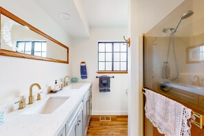 Hair dryer, towels