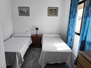 3 Schlafzimmer, Bügeleisen/Bügelbrett, WLAN, Bettwäsche
