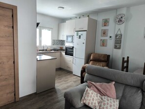 TV - Rural Accommodation Laida (Jimena de la Frontera)