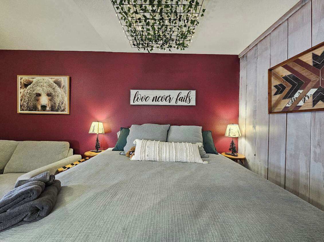 1 bedroom, WiFi, bed sheets