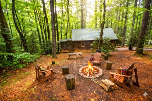 South Fork cabin at Saluda Grade Cabins!
