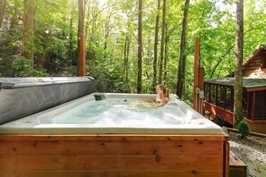 室外 SPA 浴池