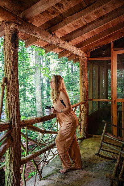 Lover's Nest at Saluda Grade Cabins!