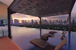 Outdoor pool - Citadines Gatot Subroto Jakarta (Jakarta)