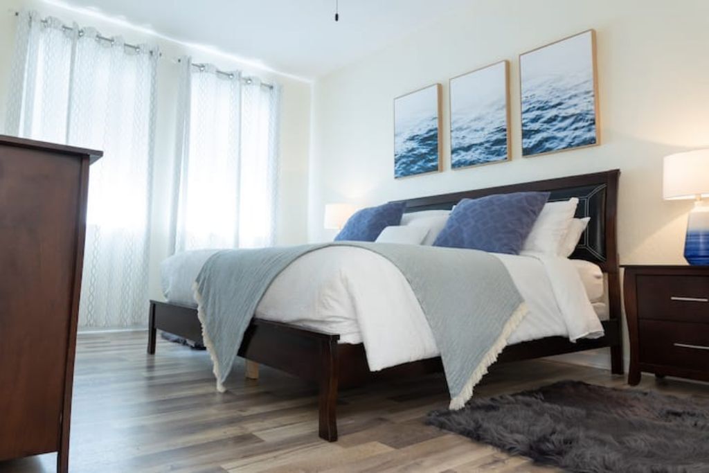 2 chambres, fer et planche à repasser, Wi-Fi gratuit, draps fournis