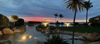 Deluxe 2/2 Ocean View Villa @ Seascape Resort