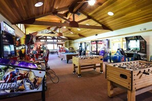 Spielezimmer