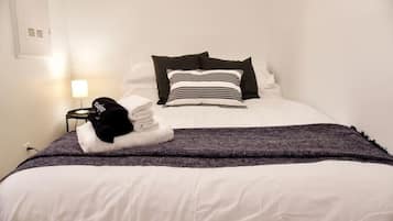 1 quarto, ferros/tábuas de passar roupa, Wi-Fi, roupa de cama