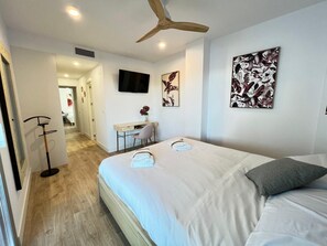 2 soverom, strykejern/-brett, wi-fi og sengetøy