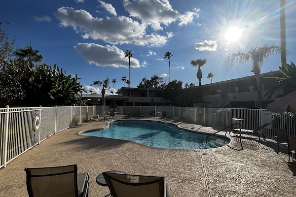 Swimming Pool (Seasonally Heated)