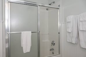 Unclassified image, 4 of 50, button - Spectacular Dog Friendly Marina Condo with Access to the St James Beach Club & Pool on Oak Island (Saint James)