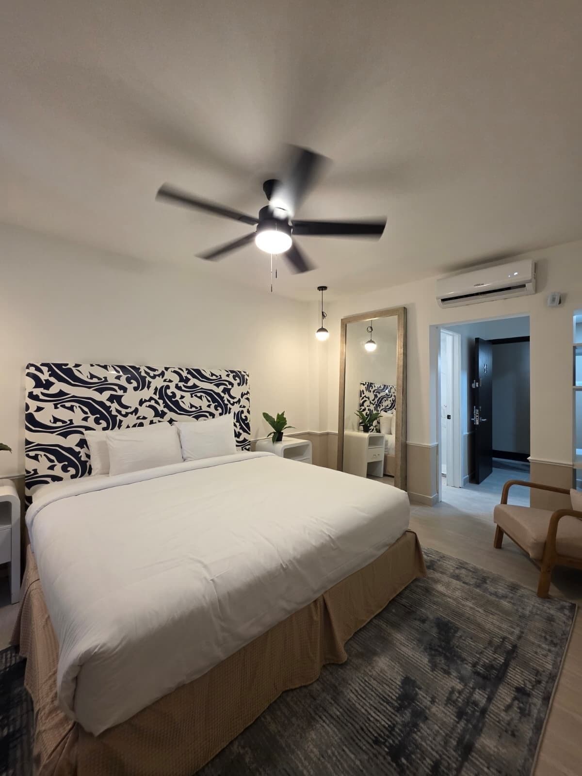 Foto - Harrison on the Beach