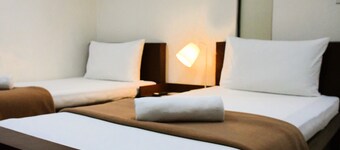 Arzo Hotel Makati