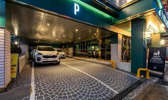 Aparcamiento sin asistencia gratuito