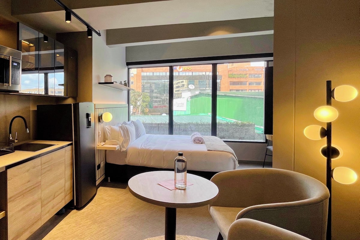 Apartment | 1 bedroom, blackout curtains, iron/ironing board, free WiFi