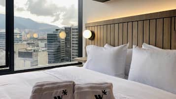 1 bedroom, blackout drapes, iron/ironing board, free WiFi