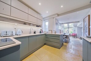 Interior - Lynton Cottage (Chipping Norton)