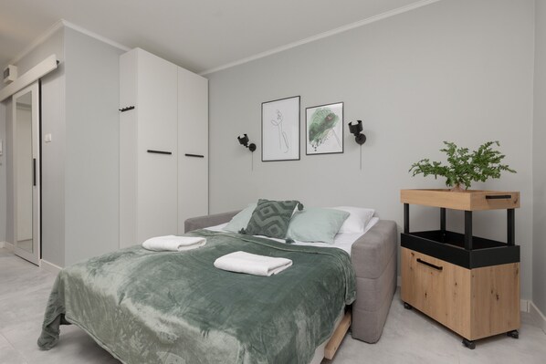 Bed sheets - Stylish Studio Ochota by Renters (Warsaw)