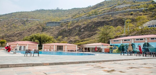 Exterior - MeroStay 259 KB Resort (Purano Jhangajholi)