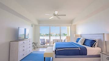 3 bedrooms, desk, iron/ironing board, travel cot