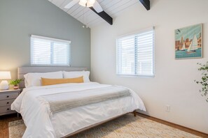 5 chambres, fer et planche à repasser, lit parapluie, Wi-Fi gratuit