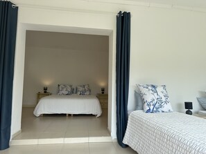 3 bedrooms, iron/ironing board, travel cot, free WiFi