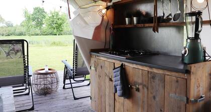 Safari Tent in Friesland near Nature