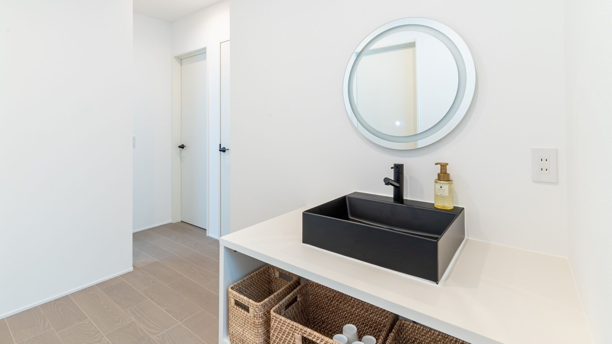 Grandioso Okinawa Pool Villa Kin2D, Smoking | Bathroom amenities | Separate bathtub and shower, free toiletries, hair dryer, slippers