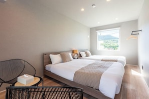 Grandioso Okinawa Pool Villa Kin2G, Smoking