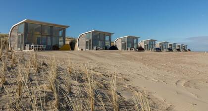 Bungalow in Sint Maartenszee near dunes
