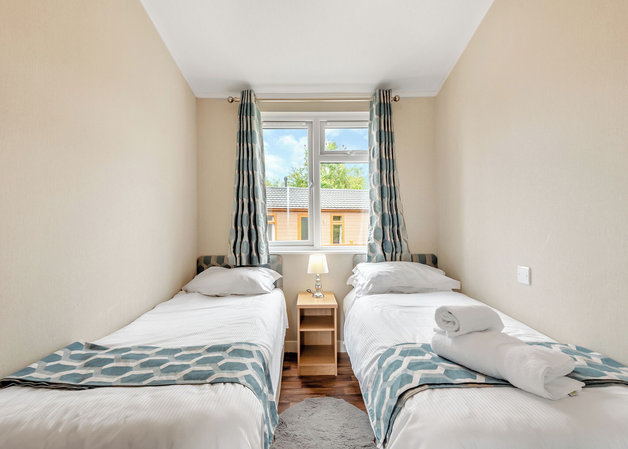 2 bedrooms