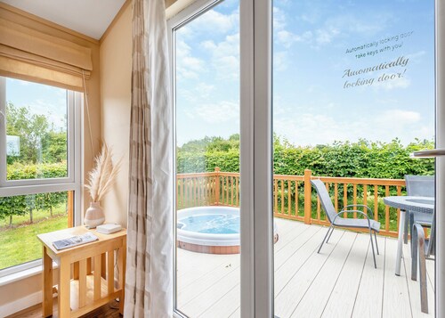 Stylish luxury lodge with hill view.