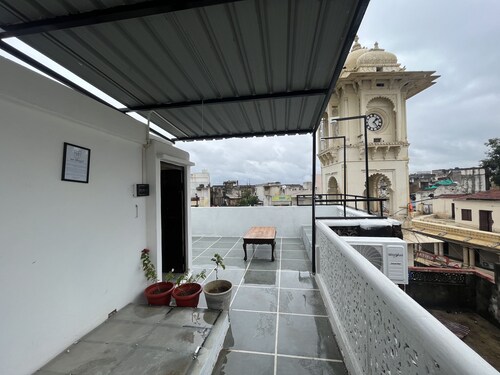 Cute and comfy space in the heart of City Udaipur