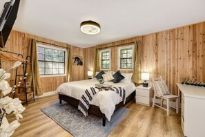 5 habitaciones, escritorio, tabla de planchar con plancha y wifi 