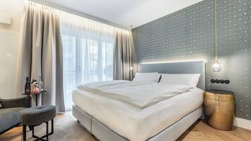 Camera doppia (Bel Etage) | Biancheria da letto di alta qualità, copriletto in piuma, minibar