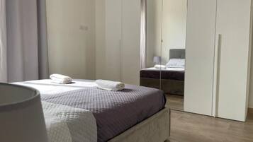 2 bedrooms, iron/ironing board, travel crib, free WiFi