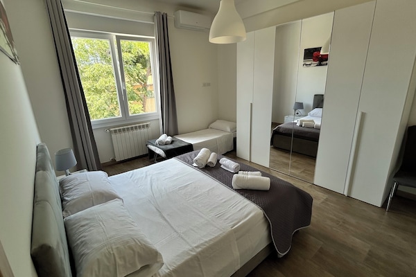 2 bedrooms, iron/ironing board, travel crib, free WiFi