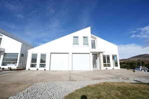 Exterior - Powder Peaks 2C (Jindabyne)