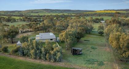 Avon River Homestead by Tiny Away