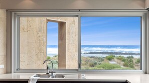 Interior - Idle Rocks - Private Beach Breakaway with panoramic views. (Port Fairy)