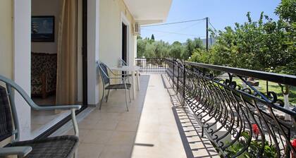 Apartment 'Heaven's Resort' with Mountain View, Wi-Fi and Air Conditioning